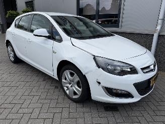 Damaged car Opel Astra 1.4 Anniversary Edition 2012/11