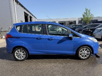 Ford B-Max 1.0 EcoBoost Titanium picture 3