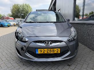 Hyundai Ix20 1.6 i-Catcher Automaat picture 11