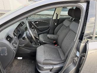 Volkswagen Polo 1.2 TSI Comfortline Connected Series picture 45
