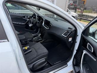Kia Ceed 1.6 GDI PHEV DynamicLine Plug-in Sportswagon picture 24