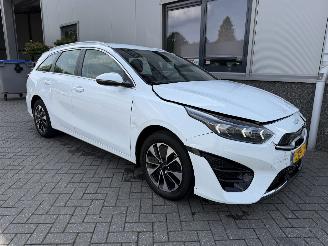 Kia Ceed 1.6 GDI PHEV DynamicLine Plug-in Sportswagon picture 2