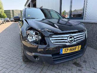 Nissan Qashqai+2 2.0 Tekna picture 25