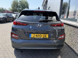 Hyundai Kona EV Premium 64kWh picture 16