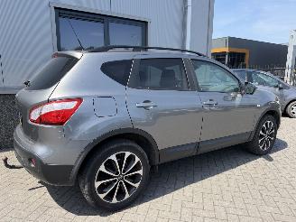 Nissan Qashqai 1.6 360 picture 4