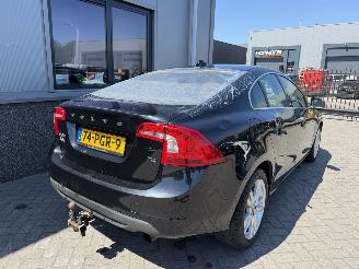 Volvo S-60 1.6 T4 Momentum picture 5