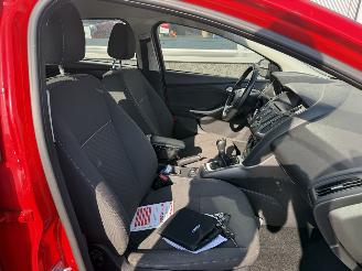 Ford Focus 1.0 EcoBoost picture 22