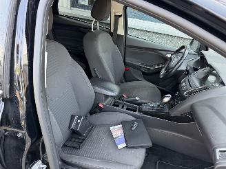Ford Focus 1.0 Trend Wagon Automaat picture 19