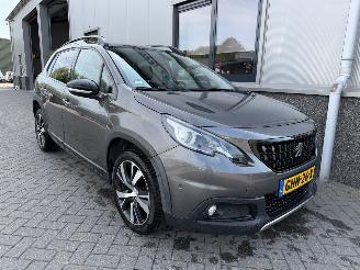 krockskadad bil auto Peugeot 2008 1.2 PureTech GT-Line 2019/9