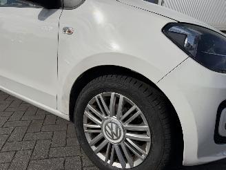 Volkswagen Up! 1.0 High up! BlueMotion picture 13