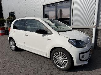 Volkswagen Up! 1.0 High up! BlueMotion picture 3