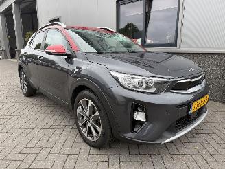 Damaged car Kia Stonic 1.0 T-GDi DynamicPlusLine 2020/8