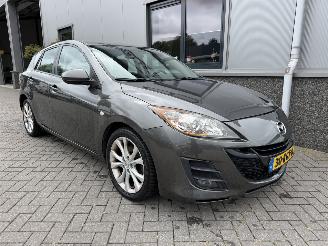 Unfallwagen Mazda 3 2.0 DiSi TS Plus 2009/11