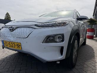 Hyundai Kona EV Premium 64 kWh picture 10