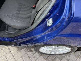 Ford Focus 1.0 Titanium picture 40