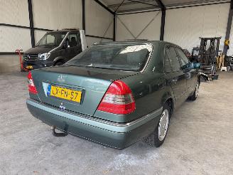 Mercedes C-klasse 200 Sport picture 5