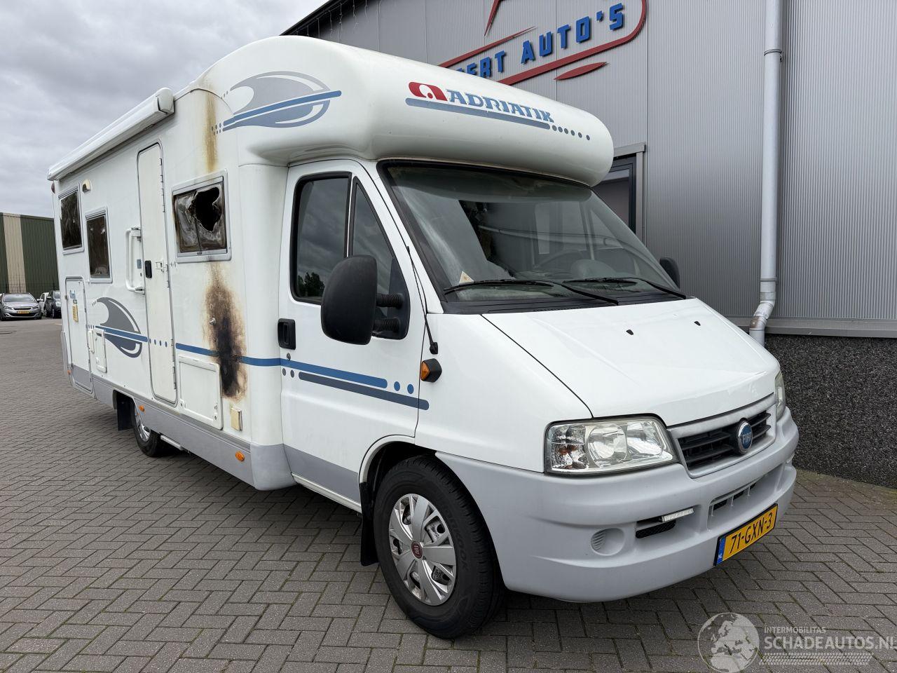 Fiat Camper 2.8 JTD ADRIA ADRIATIC 680 SP CORAL