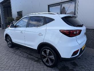 MG ZS EV Luxury 45 kWh picture 32