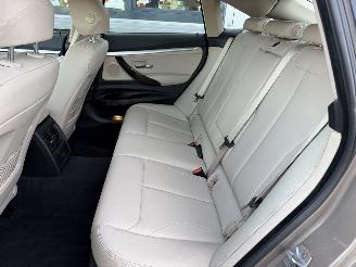 BMW 3-serie GT 320i xDrive Luxury picture 13