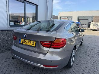 BMW 3-serie GT 320i xDrive Luxury picture 9