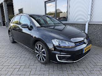 Volkswagen Golf 1.4 TSI GTE picture 4