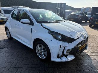 Mazda 2 Hybrid 1.5 Agile Automaat. picture 2