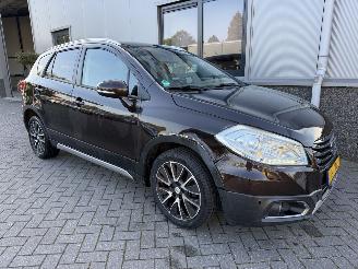 Suzuki SX4 S-Cross 1.6 Exclusive Automaat J-470-HX. picture 5