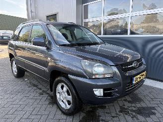 krockskadad bil auto Kia Sportage 2.0 CVVT  X-Cite.  06-GPH-2 2008/8