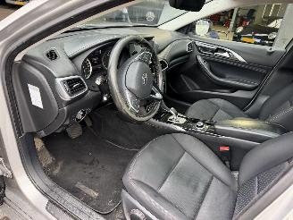 Infiniti Q30 2.2d Premium Tech Automaat PH-899-H. picture 29
