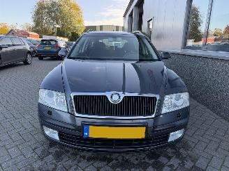 Skoda Octavia 2.0 FSI Elegance Attractive Business Automaat 20-GXL-5 picture 2