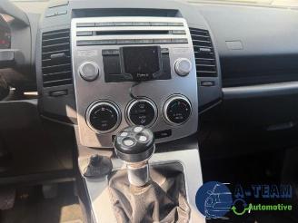 Mazda 5 5 (CR19), MPV, 2004 / 2010 2.0i 16V picture 3