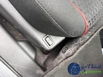 Mazda 2 2 (DE), Hatchback, 2007 / 2015 1.3 16V MZR picture 23