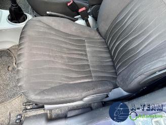 Nissan Pixo Pixo (D31S), Hatchback, 2009 1.0 12V picture 32