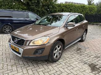 Unfallwagen Volvo Xc-60 D5 no damage 2009/10