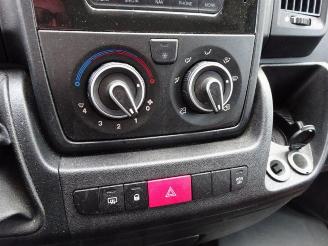 Peugeot Boxer Boxer (U9), Van, 2006 2.2 Blue HDi 165 picture 14