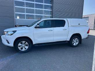 Toyota Hilux 2.4 D-4D Double Cab Pro 30427 KM !! Marge auto Geen BTW picture 3