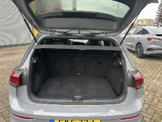 Volkswagen Golf 1.5 eTSI R-Line Business picture 11