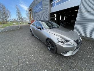 Lexus IS 300h Sport Edition picture 1