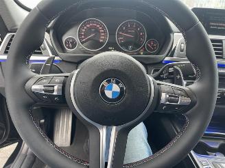 BMW 3-serie 330e High Executive picture 11