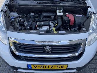 Peugeot Partner 120 1.6 BlueHDi 100 L1 Première S&S picture 9