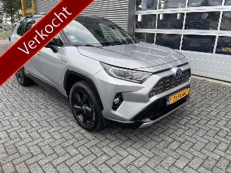 skadebil auto Toyota Rav-4 2.5 Hybrid Bi-Tone 2019/12