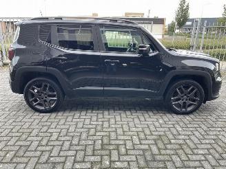 Jeep Renegade 4xe 240 Plug-in Hybrid Electric Trailhawk picture 2