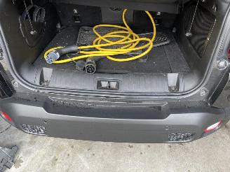 Jeep Renegade 4xe 240 Plug-in Hybrid Electric Trailhawk picture 10