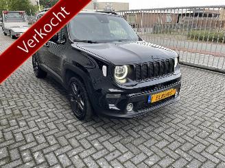 Schadeauto Jeep Renegade 4xe 240 Plug-in Hybrid Electric Trailhawk 2021/2