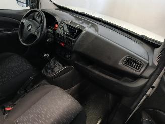 Opel Combo Combo Van 1.3 CDTI 16V (330.A.1000) [70kW]  (03-2016/12-2018) picture 8