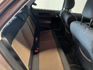 Citroën C4 C4 Cactus (0B/0P) Hatchback 5-drs 1.2 PureTech 82 12V (EB2F(HMZ)) [60k=
W]  (09-2014/...) picture 9