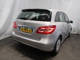 Mercedes B-klasse B (W246) Hatchback 1.6 B-180 BlueEFFICIENCY Turbo 16V (M270.910) [90kW=
]  (11-2011/12-2018) picture 5