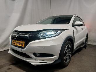 Unfallwagen Honda  HR-V (RU) MPV 1.5 i-VTEC 16V (L15B4(Euro 6)) [96kW]  (08-2015/...) 2015/9