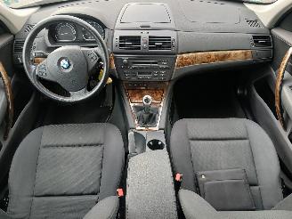 BMW X3 X3 (E83) SUV 2.0 16V (N46-B20B) [110kW]  (07-2005/08-2008) picture 10