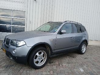 BMW X3 X3 (E83) SUV 2.0 16V (N46-B20B) [110kW]  (07-2005/08-2008) picture 3